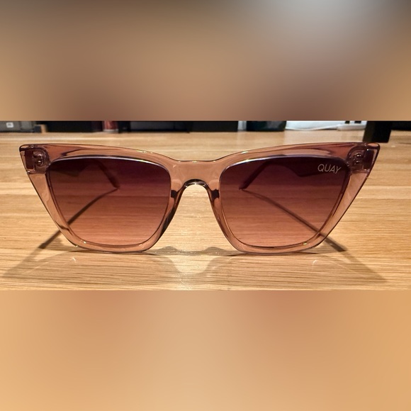 EUC Quay Call The Shots Sunglasses